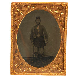 Original U.S. Civil War Federal Soldier Quarter Plate Tintype Photograph