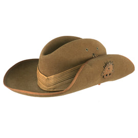Original WWII Australian Slouch Hat with Correct WWII Badge