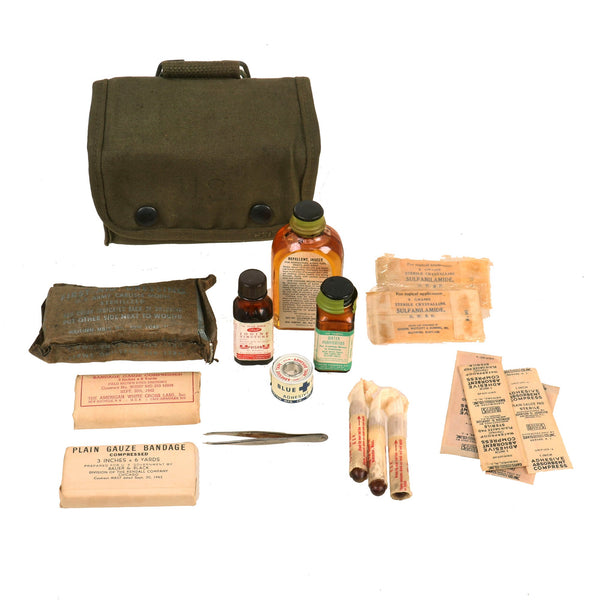 FIRST AID KIT ビンテージ　US NAVY WW2 FIRST AID KIT ビンテージ US NAVY WW2