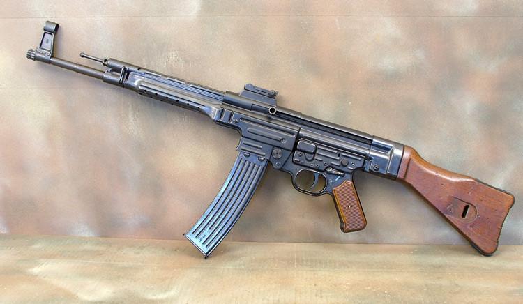 German MP 44 Display Assault Rifle Original Items