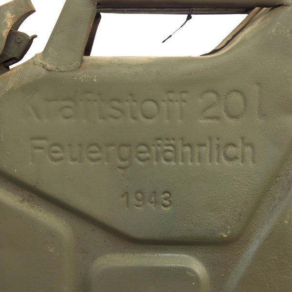 WWII GERMAN SS WEHRMACHT FUEL GAS CONTAINER JERRY CAN Kraftstoff 20 L  Sandr.100% Original ! (Auction ID: 1607554, End Time : 25 Feb. 2015  14:07:35) 