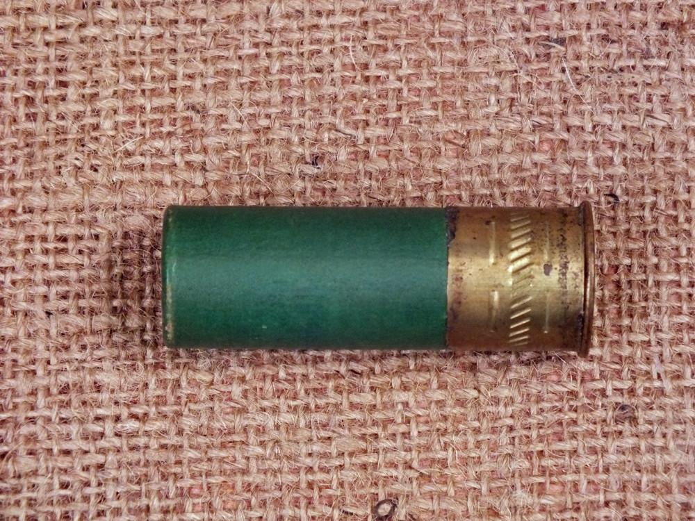 US WW2 10-Gauge Green Flares in Original Carton Original Items