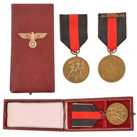 Original German WWII Cased 1 October 1938 Commemorative Sudetenland and Czech Conquest Medal