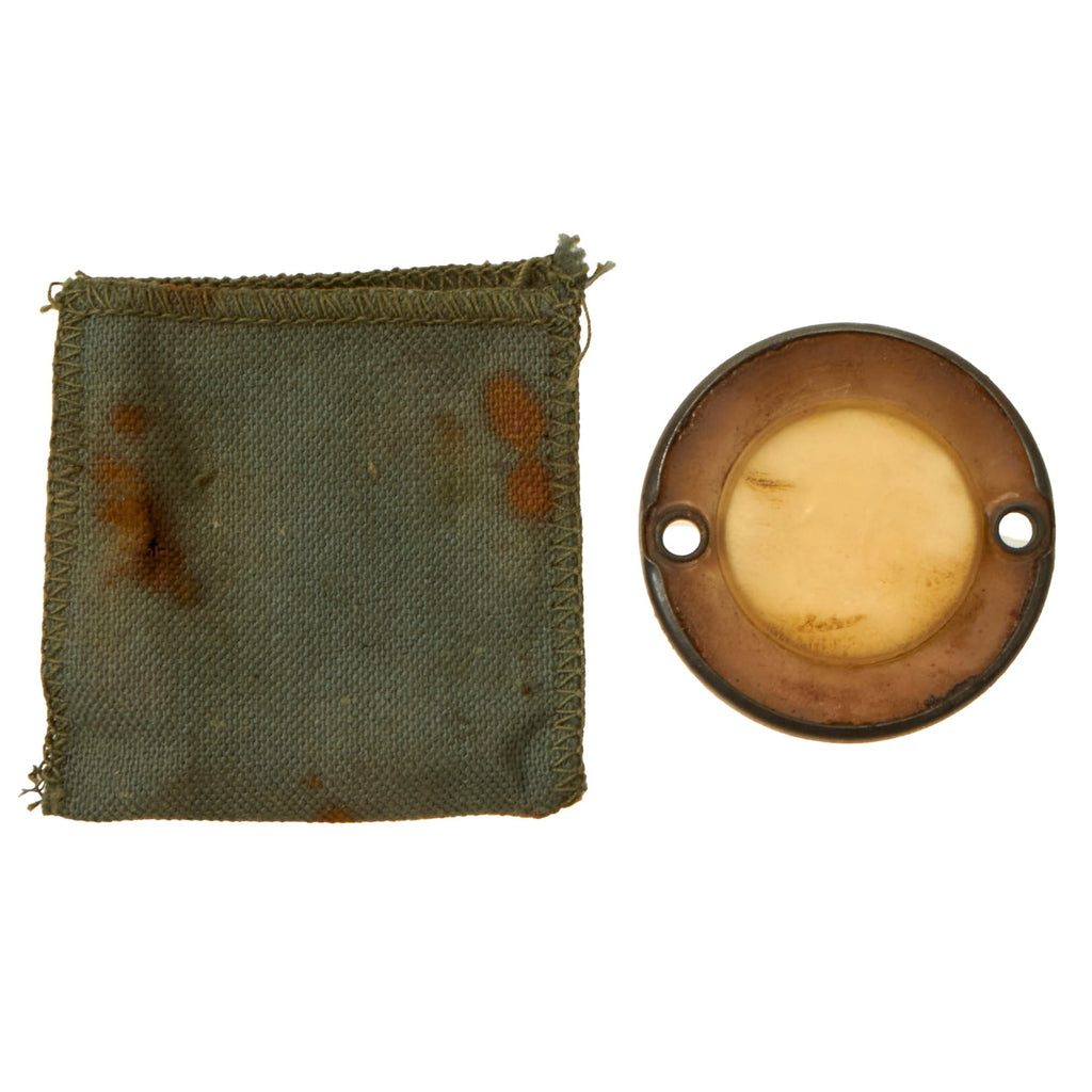Original U.S. WWII Paratrooper D-Day Normandy Invasion Clip On Luminous Disc Helmet Marker With Original Pouch Original Items
