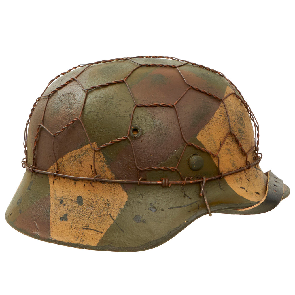 Original German WWII M40 Refurbished Battle of Kursk Splinter Camouflage Chicken Wire Helmet - Stamped EF66 Original Items