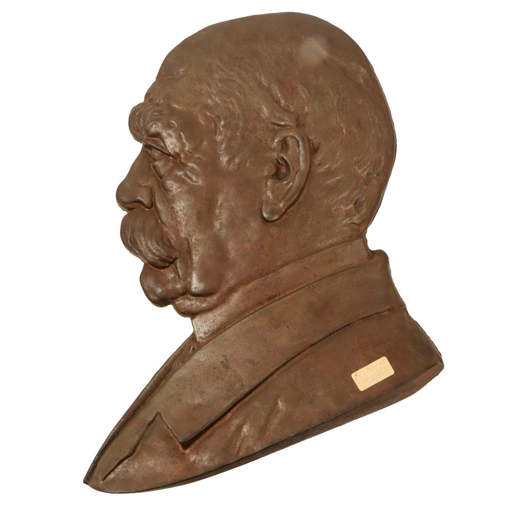 Original Imperial German WWI Era Scarce Bronze Wall Relief Plaque of Otto von Bismarck Original Items