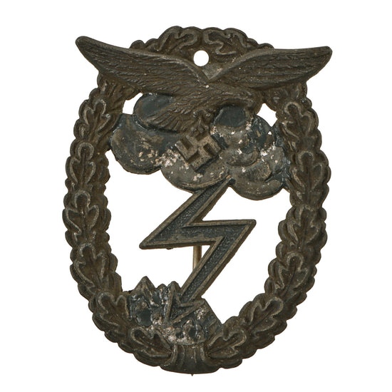 Original German WWII Luftwaffe Ground Assault Badge Attributed to Arno Wallpach of Stuttgart - Erdkampfabzeichen der Luftwaffe Original Items