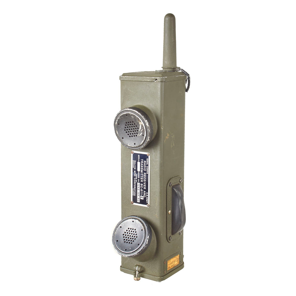 Original U.S. WWII Handie Talkie SCR-536 Radio Transceiver BC-611-C - Dated 1943 Original Items