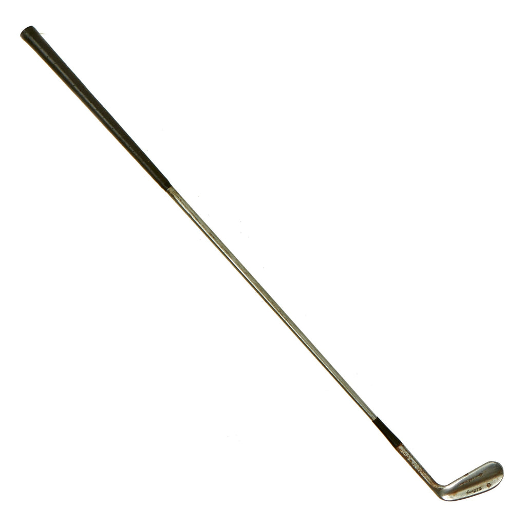 Original U.S. Korean War to Vietnam War Era US Army Special Services Marked 7 Iron Golf Club by MacGregor - 37 ½” Original Items