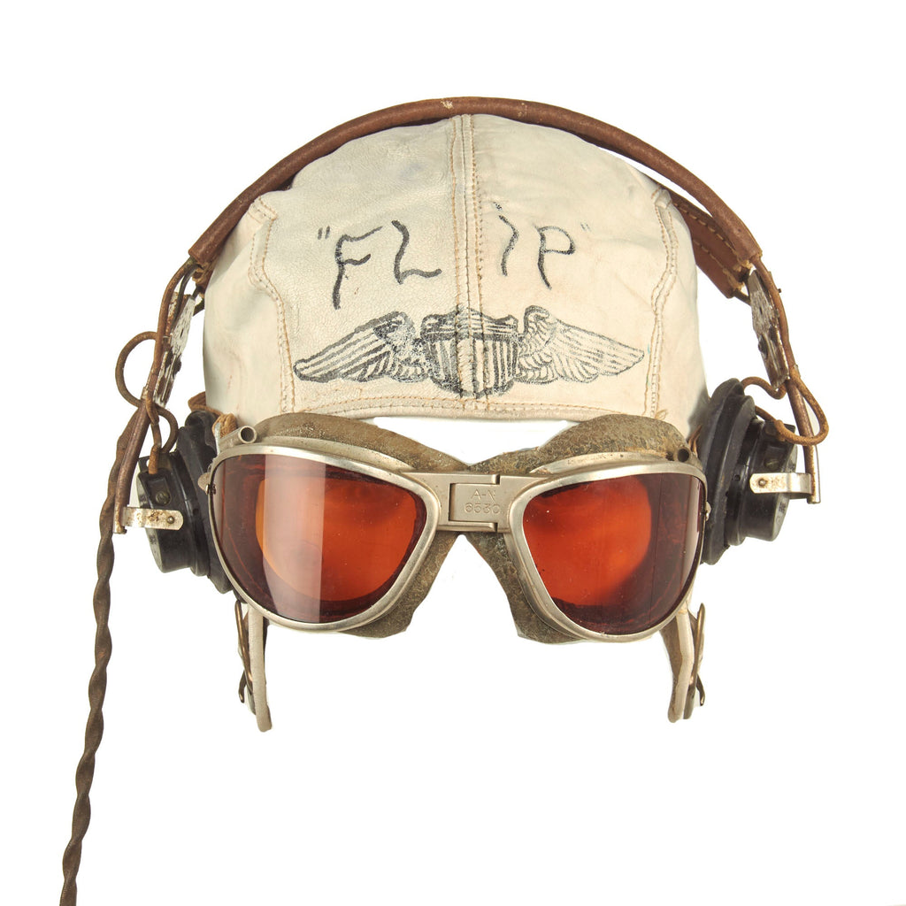 Original U.S. WWII USAAF Aviator Flight Helmet Set - AN6530 Goggles, Customized Leather Flight Helmet and Avionics Original Items