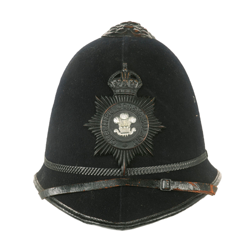 Original British WWII Era King’'s Crown Rose Top Cheshire Constabulary, Macclesfield Motor Patrol “Blackout” Police Bobby Helmet - size 7 ¼ Original Items