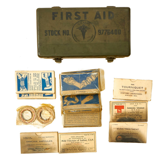 Original U.S. WWII / Korean War Era “Gas Casualties Only” Depot Repurposed Complete Motor Vehicle 12 Unit First Aid Kit For Jeep - Item 9776400 Original Items