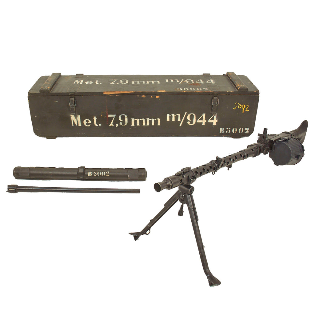 Original German WWII MG 34 Display Machine Gun with Bakelite Buttstock, Spare Barrel In Carrier & Transit Chest - Matching Set Serial 5002b Original Items