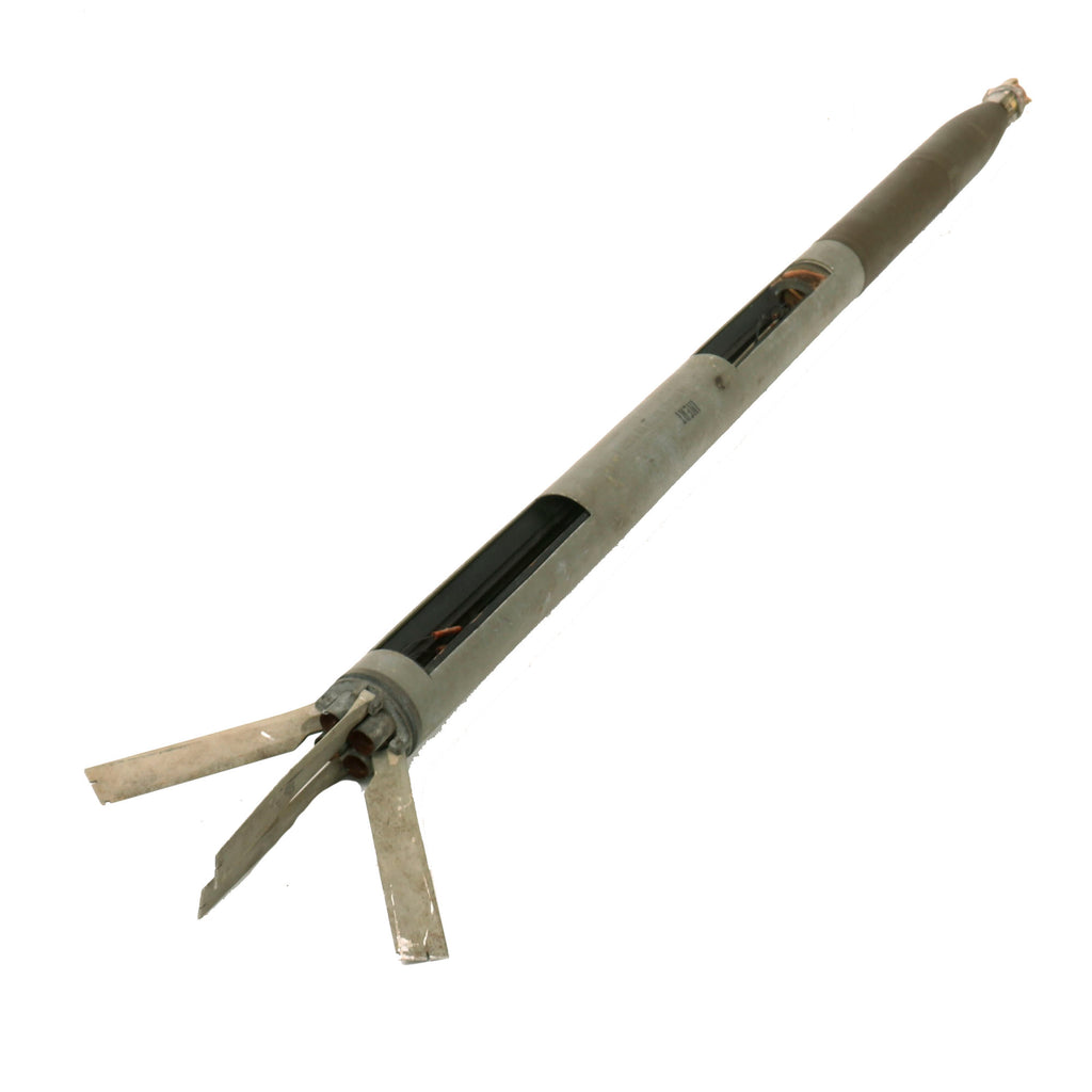 War Machine Foot Rockets Original U.S. Vietnam War 2.75” Hydra 70 Aerial Practice Rocket with M ...