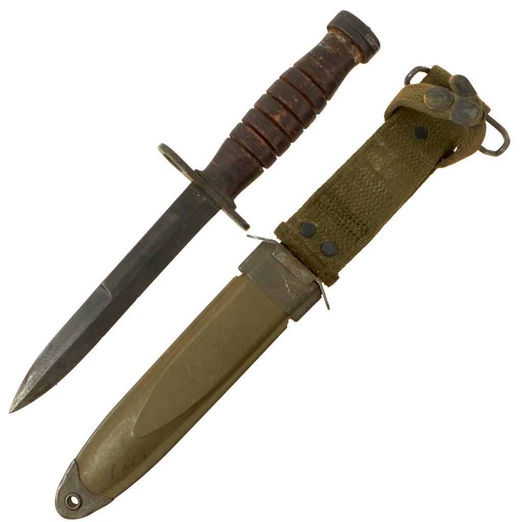 Original U.S. WWII M4 Bayonet for the M1 Carbine by CASE with M8 Scabbard by PWH Original Items