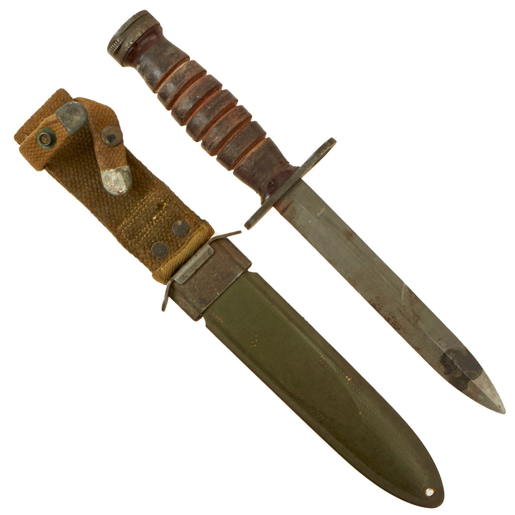 Original U.S. WWII Rare Unmarked M4 Bayonet for the M1 Carbine with M8 Scabbard by B.M. Co. Original Items