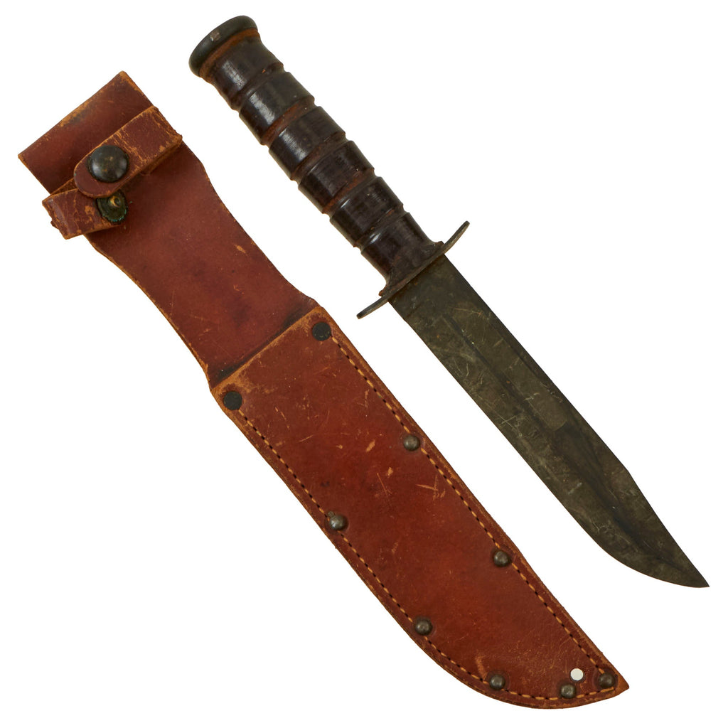 Original U.S. WWII USMC Mark 2 KA-BAR Fighting Knife by CAMILLUS in Leather Sheath Original Items
