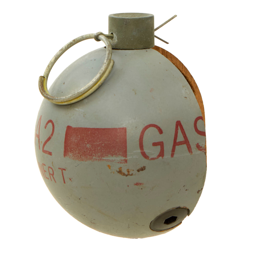 Original U.S. Vietnam War Era Inert Cutaway M25A2 CS Gas Riot Control ...