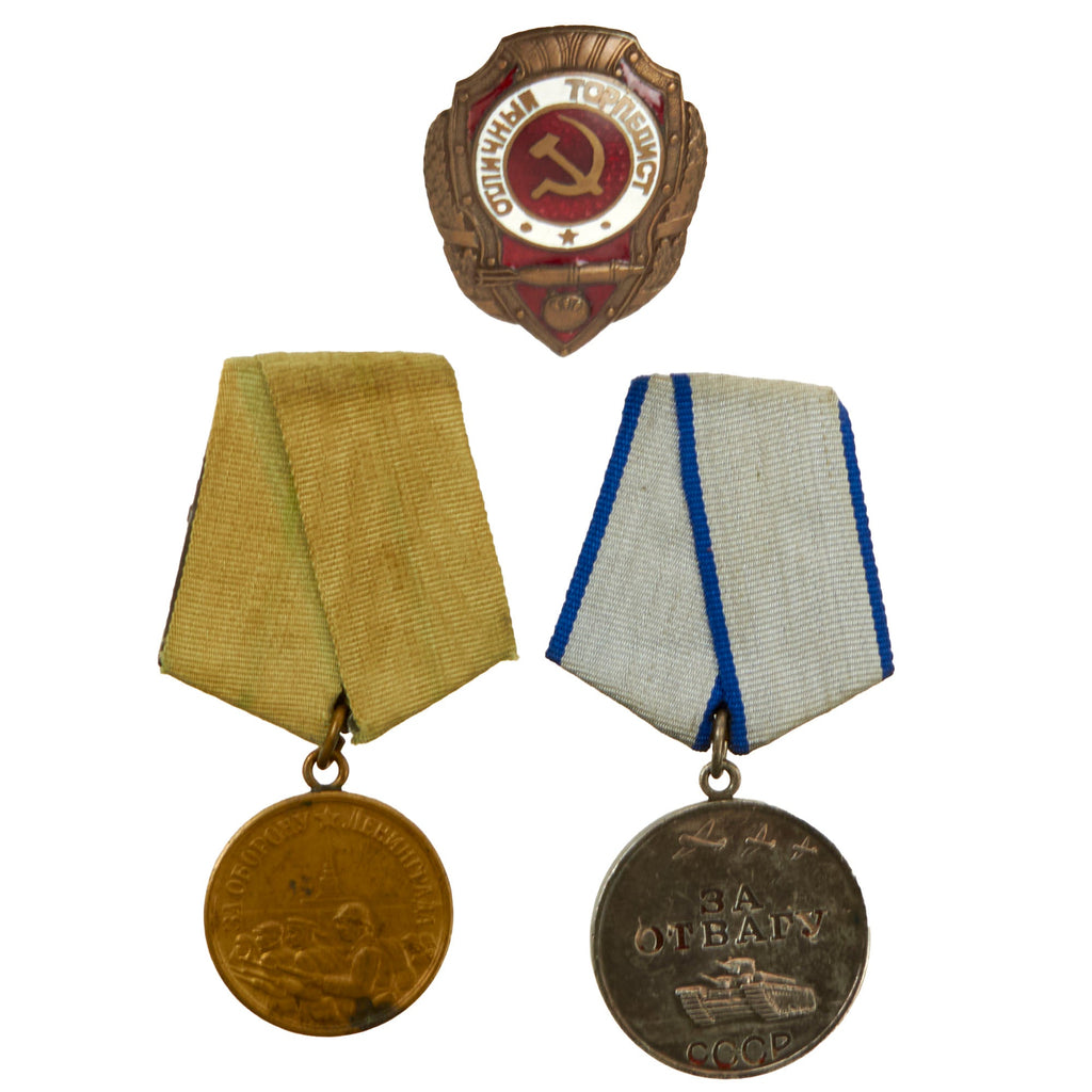 Original Soviet WWII Excellent Torpedo Operator Badge, Wartime Medal “for Courage / Valor”, & Wartime “For the Defense of Leningrad” Medal Original Items
