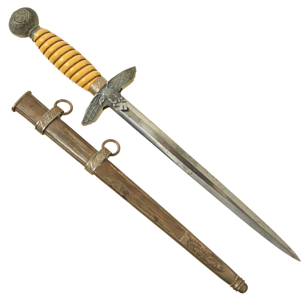 Original WWII German 2nd Model Luftwaffe Dagger with Scabbard - Unmarked Blade Original Items
