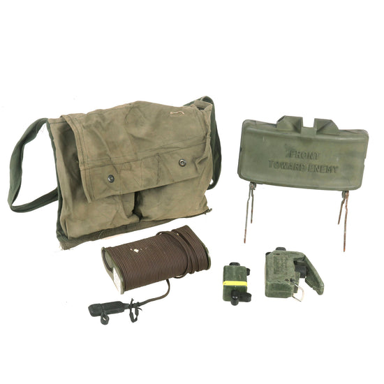 Original U.S. Vietnam War M68 Claymore Mine Training Kit with Canvas Carry Bag - Inert Original Items