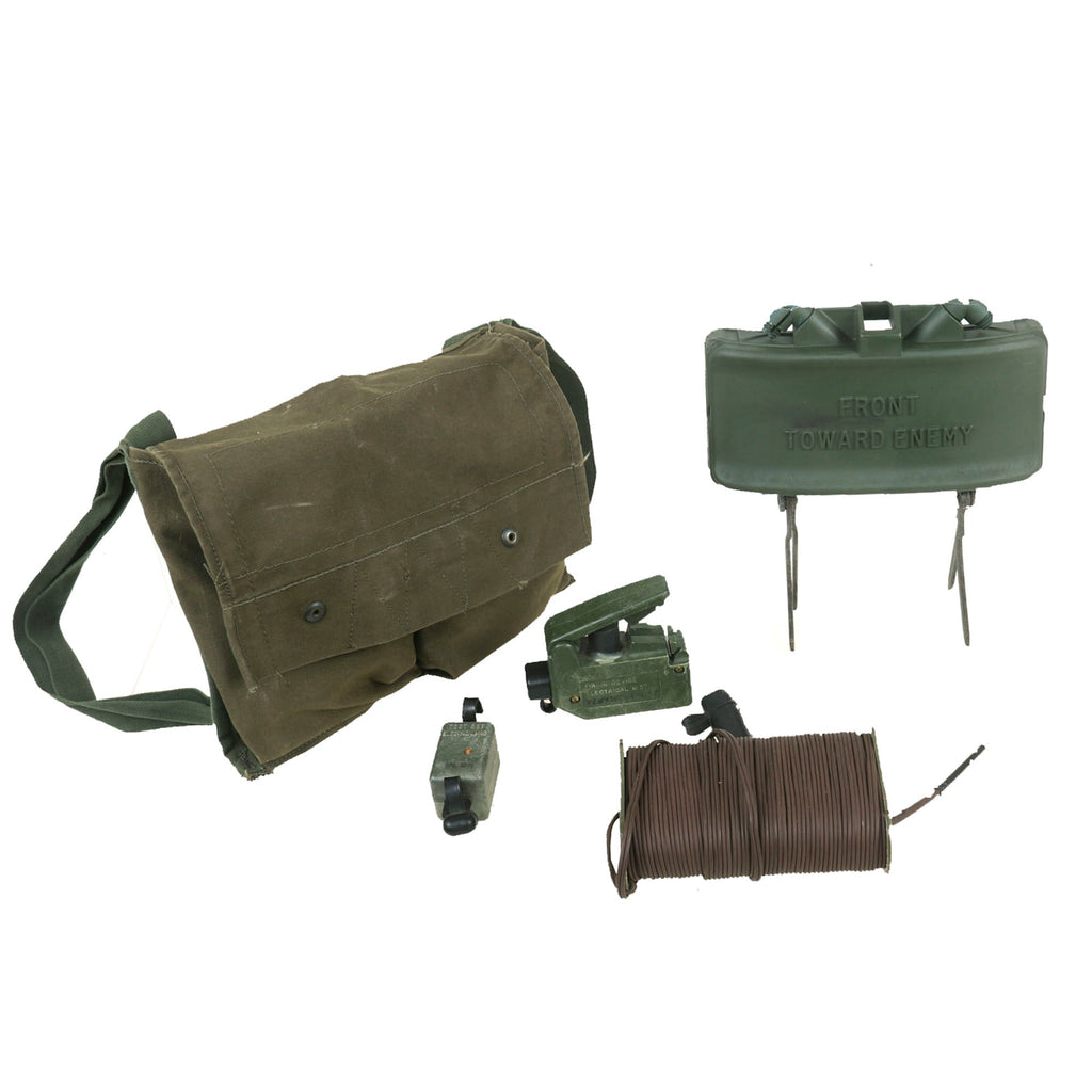 Original U.S. Vietnam War M68 Claymore Mine Training Kit with Canvas Carry Bag - Inert Original Items