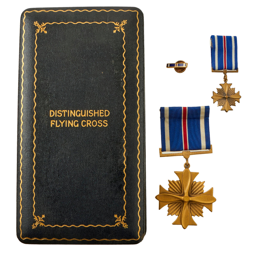 米軍勲章セット Distinguished Flying Cross Original U.S. WWII US Distinguished Flying Cross Set With