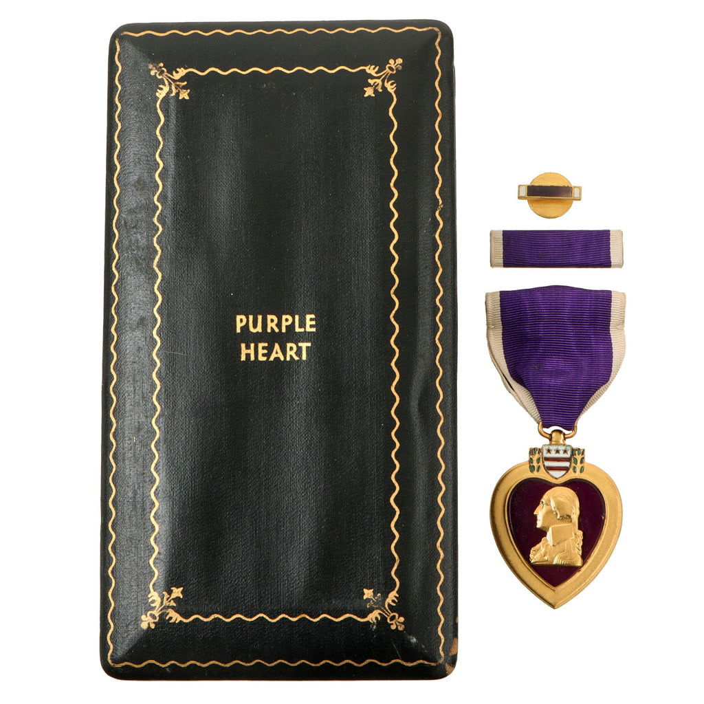 Original U.S. WWII Numbered Purple Heart Medal in Original Presentation Case with Ribbon & Lapel Pin - #195658 Original Items