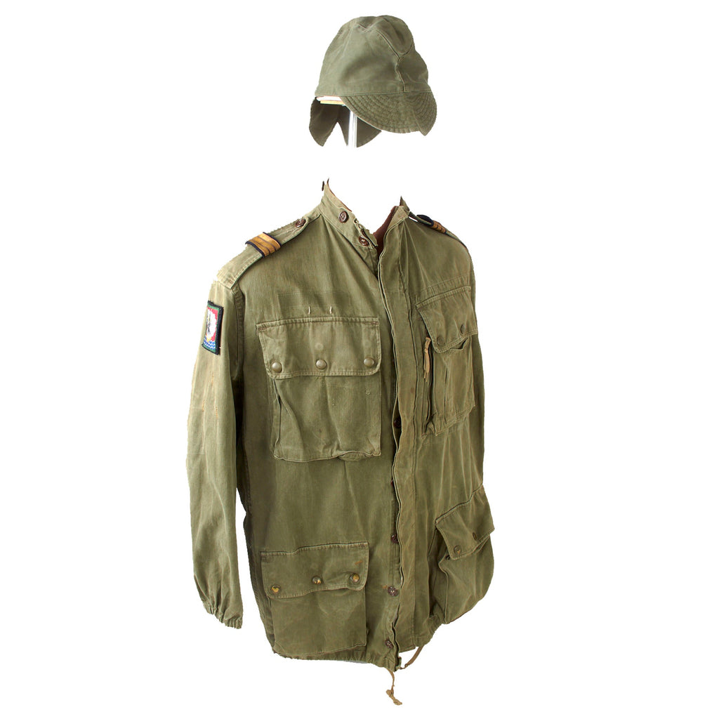 Original French First Indochina War Era TAP 47/56 Olive Drab Parachute Smock with Cap & 11th French Airborne Division Patch Original Items