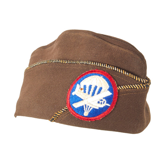 Original U.S. WWII Airborne Officer’s Garrison Cap with Officer’s Piping & Paratrooper / Glider Patch Original Items