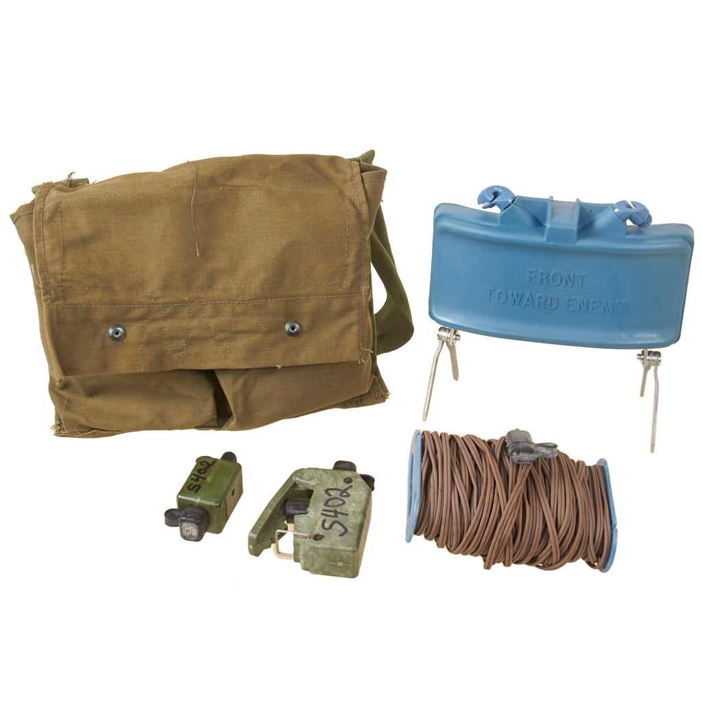 Original U.S. Vietnam War M68 Claymore Mine Training Kit with Canvas Carry Bag - Inert Original Items