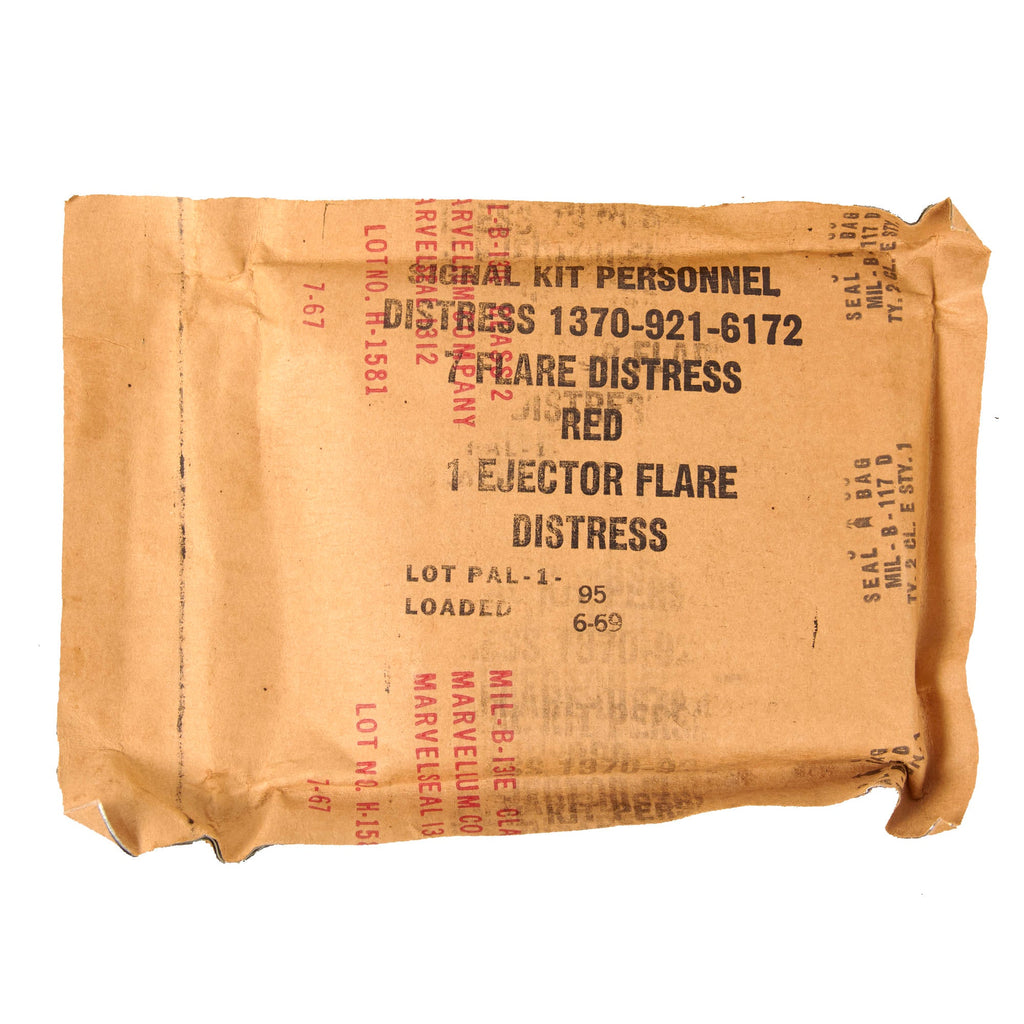Original U.S. Vietnam War Penflare Set in Original Packaging - Dated June 1969 Original Items