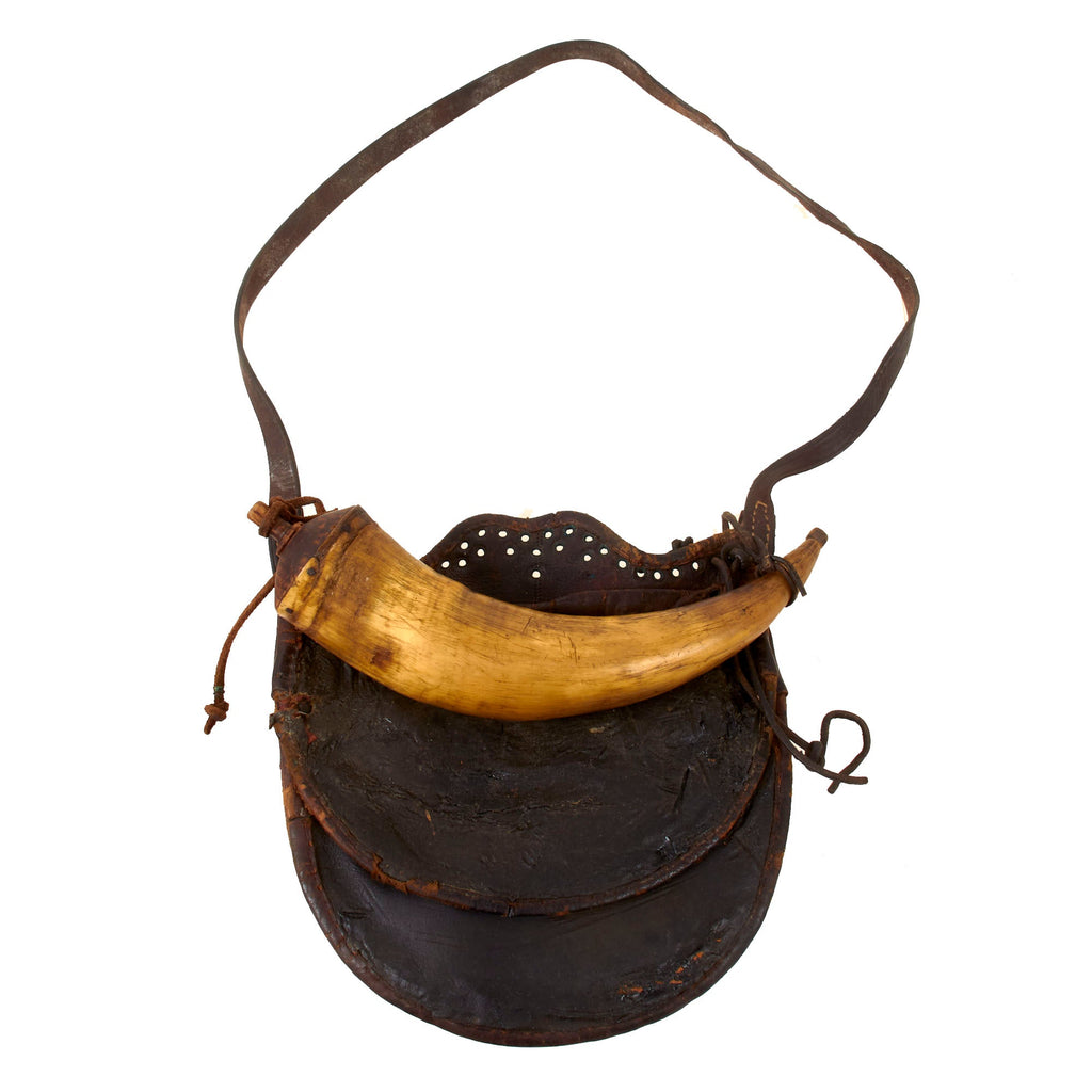 Original U.S. American Revolutionary War Era Rifleman’s Bag Set with Powder Horn and Powder Measure in Bag - Red Felt-Lined Original Items
