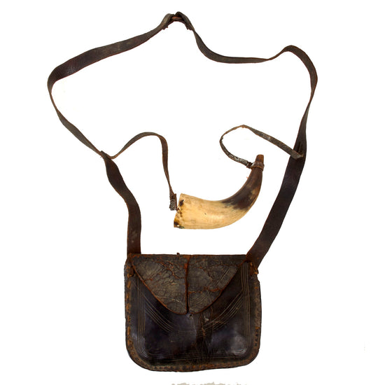 Original U.S. American Revolutionary War Era Rifleman’s Bag Set with Integral Powder Horn and Still-Supple Leather Straps - Outstanding Original Items