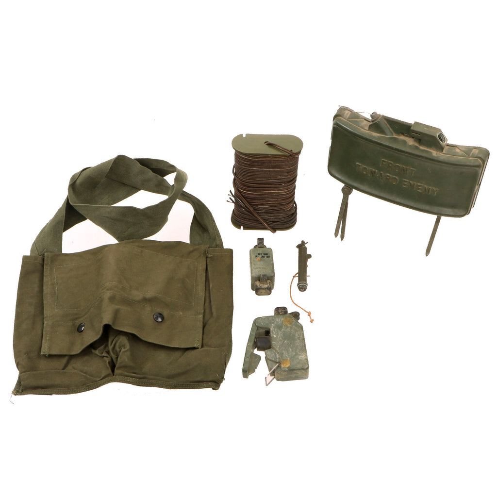 Original U.S. Vietnam War Complete M18A1 M68 Claymore Mine Training Kit with Canvas Carry Bag - Inert Original Items