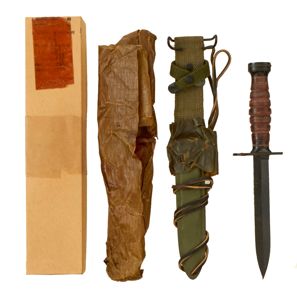 Original U.S. WWII Boxed New Old Stock M4 Bayonet Fighting Knife by Camillus with M8A1 Scabbard Original Items