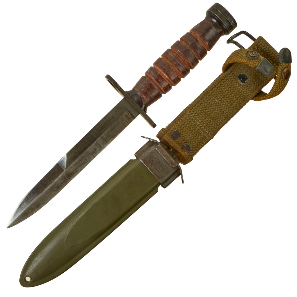 Original U.S. WWII M4 Bayonet for the M1 Carbine by IMPERIAL with M8 Scabbard by B.M. Co Original Items