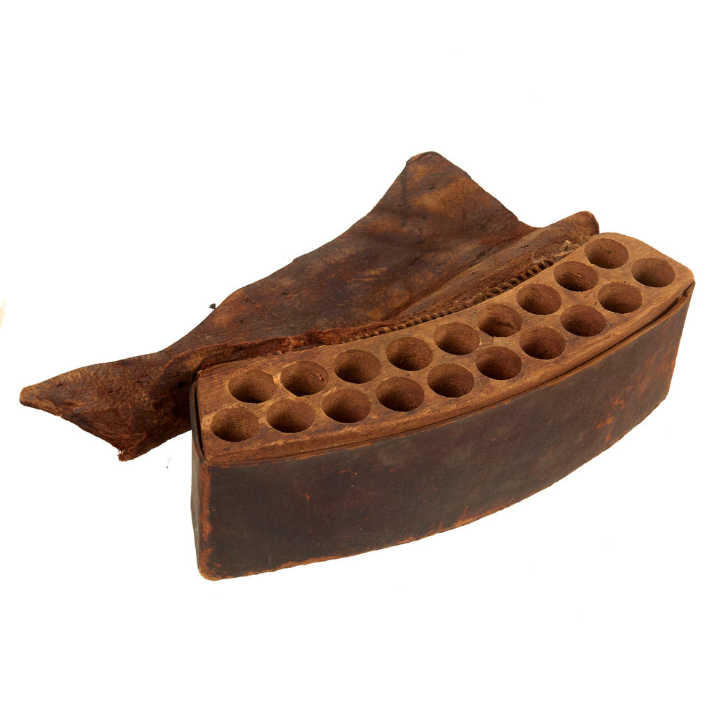 Original U.S. American Revolutionary War Era Belly Cartridge Box with Symbol-Stamped Flap - Nailed Construction Original Items