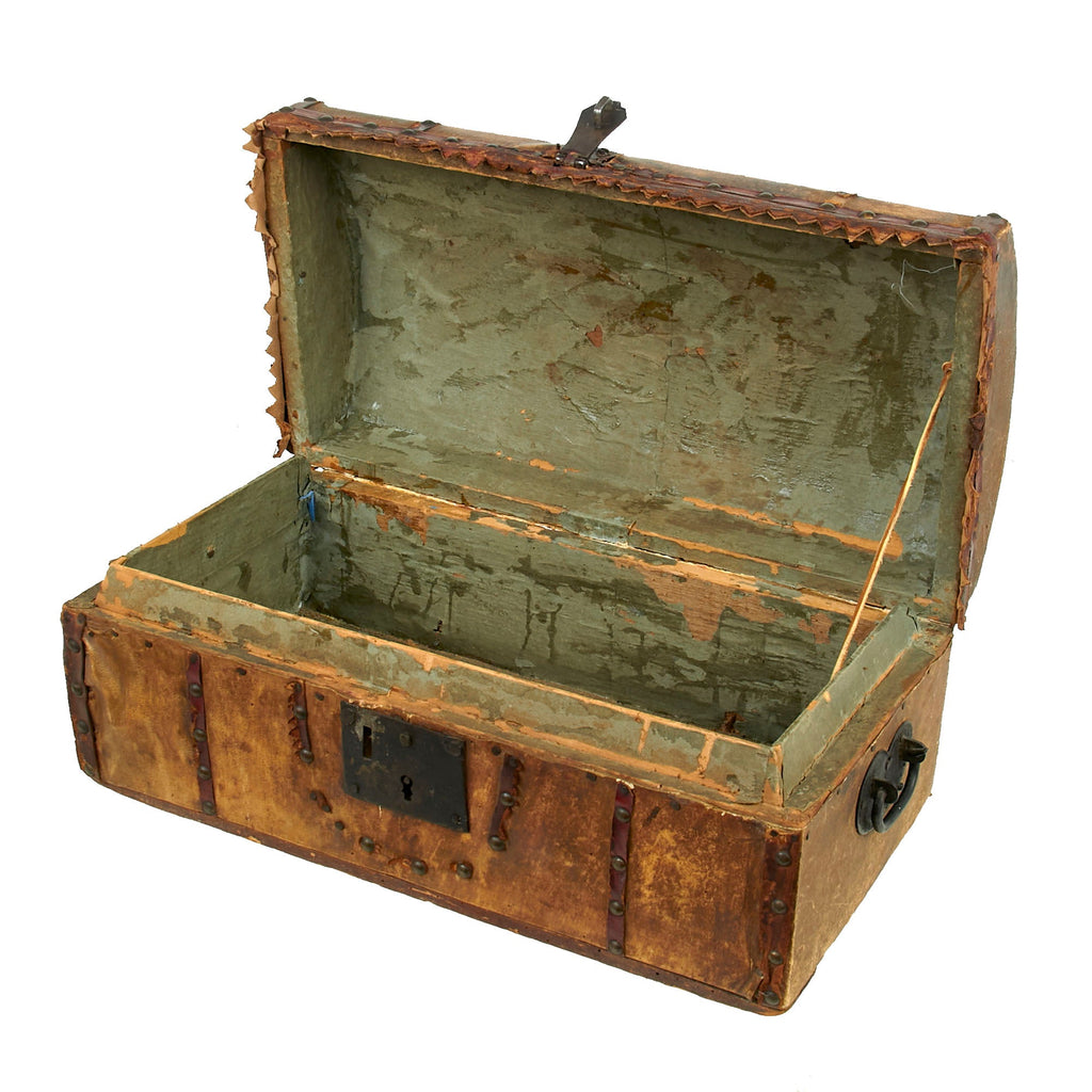 Original U.S. American Revolutionary War Era Deerhide-Covered Trunk with Leather Trim & Original Handles Original Items