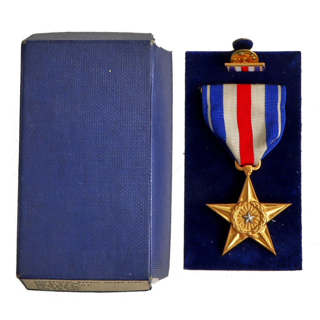 Original U.S. WWII Silver Star Medal by the UNCAS MFG. Co. in Issue Box Dated 1943 Original Items