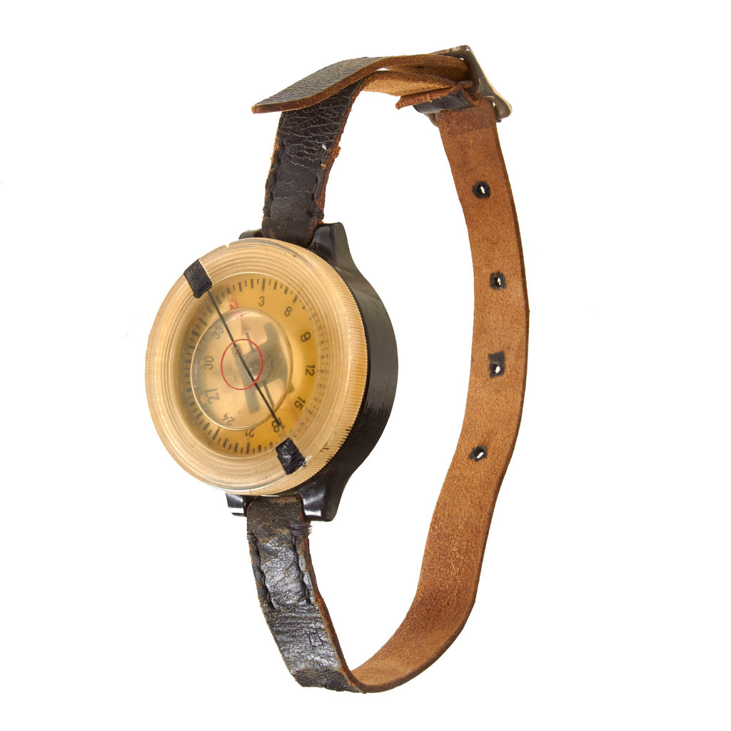 Original WWII German Luftwaffe Aviator AK 39 Wrist Compass Original Items