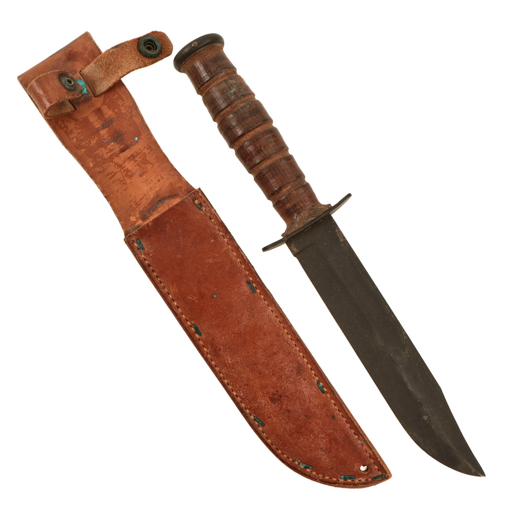 Original U.S. WWII USMC Mark 2 KA-BAR Fighting Knife by CAMILLUS in Leather Sheath - Excellent Blade Original Items