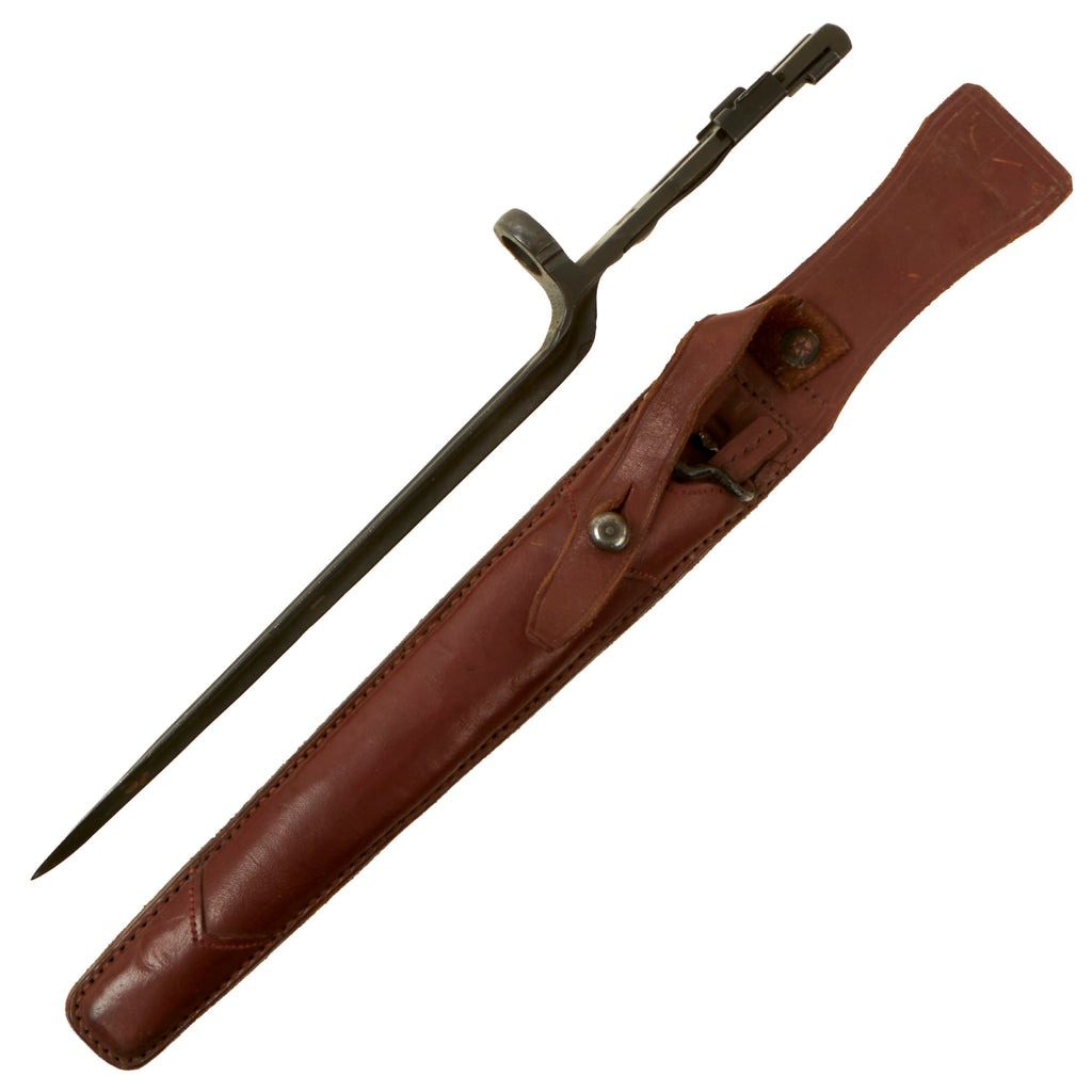 Original U.S. WWII Chilean Contract M-1941 Johnson Rifle Spike Bayonet with Original Leather Scabbard Original Items