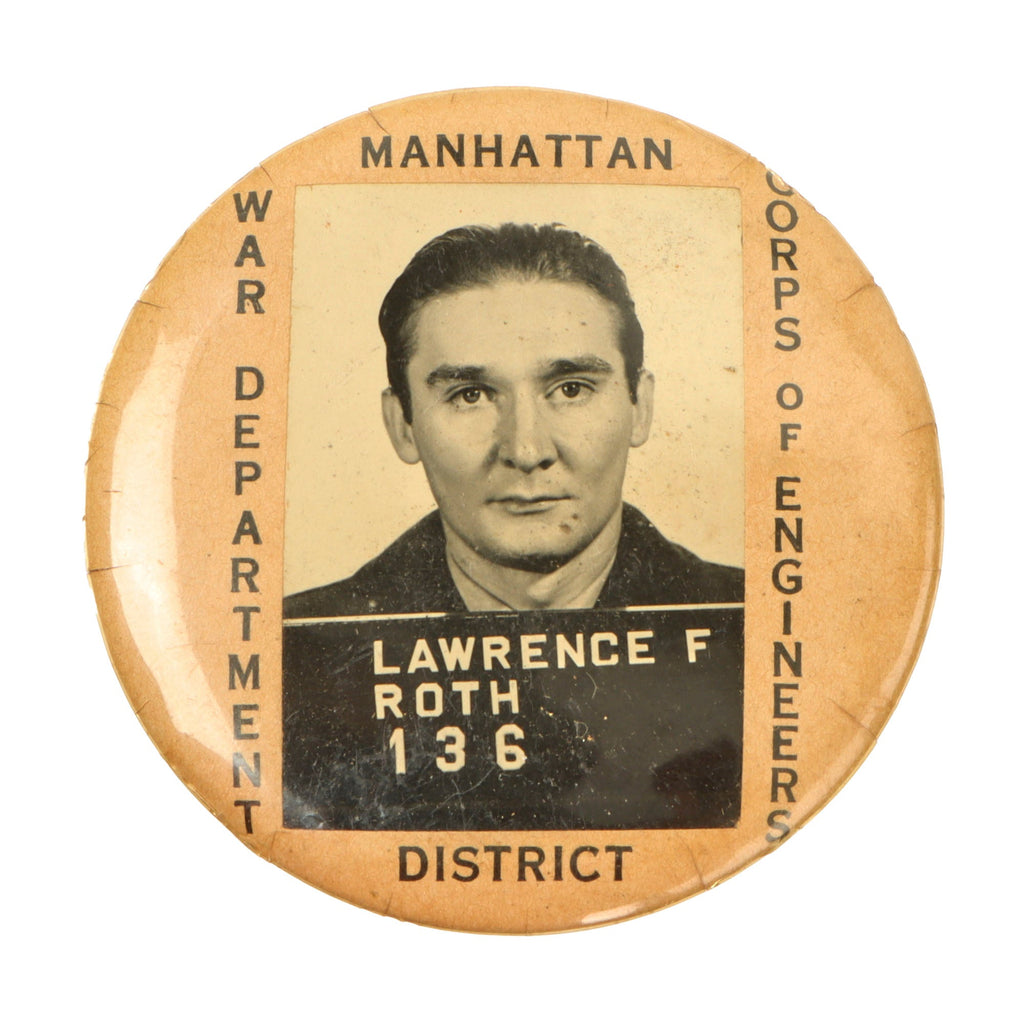 Original U.S. WWII Manhattan District (Manhattan Project) Oak Ridge Tennessee US Engineer Corps Identification Button - Lawrence F. Roth Original Items