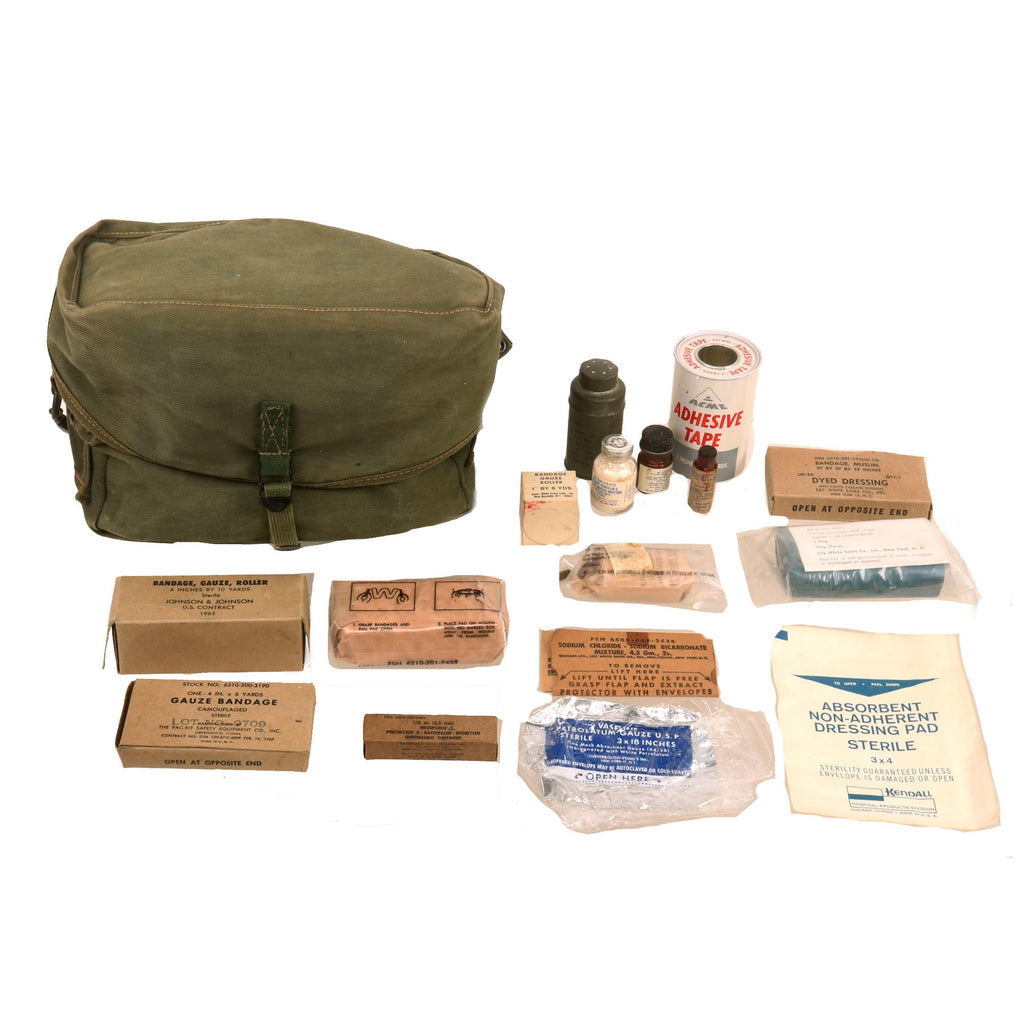 Original U.S. Early Vietnam War Unit-One Rubberized Trifold M3 Medical Bag - With Contents Original Items