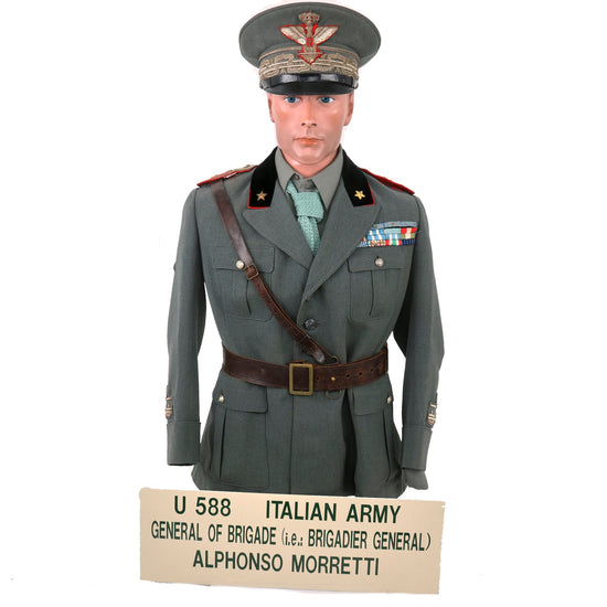 Original Italian WWII Uniform Set Attributed To General of Brigade Alfonso Morretti With Museum Sign - Formerly A.A.F. Tank Museum Collection Original Items