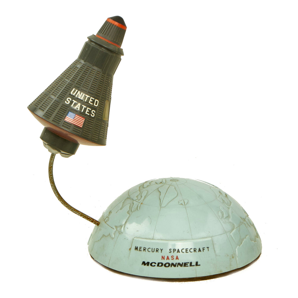 Original U.S. Cold War Space Race Era Project Mercury Model by Topping Inc From The First Human Spaceflight Program Original Items