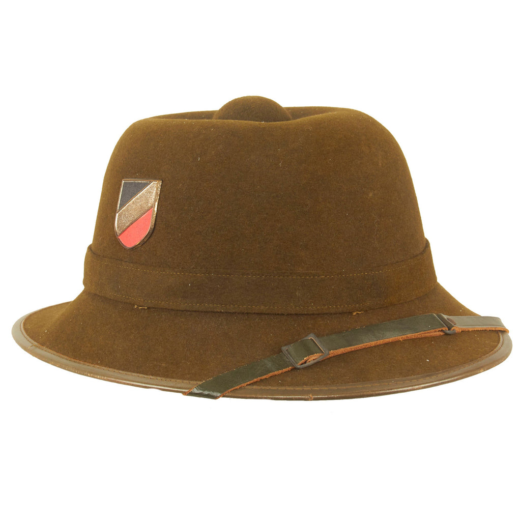 Original German WWII 1941 Dated Second Model DAK Afrikakorps Sun Helmet by ORW with Brass Badges - Size 57 Original Items
