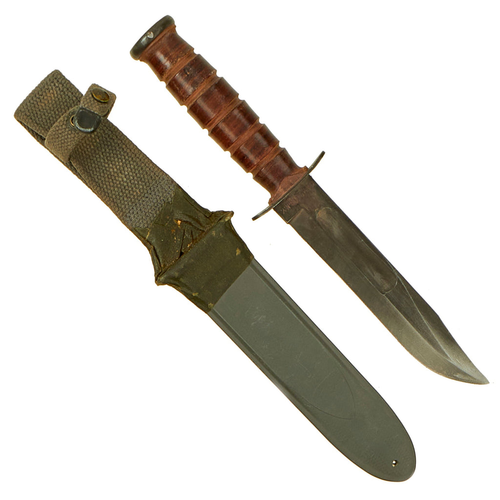 Original U.S. WWII Navy Mark 2 KA-BAR Fighting Knife by CAMILLUS with U.S.N. MK2 Scabbard Original Items