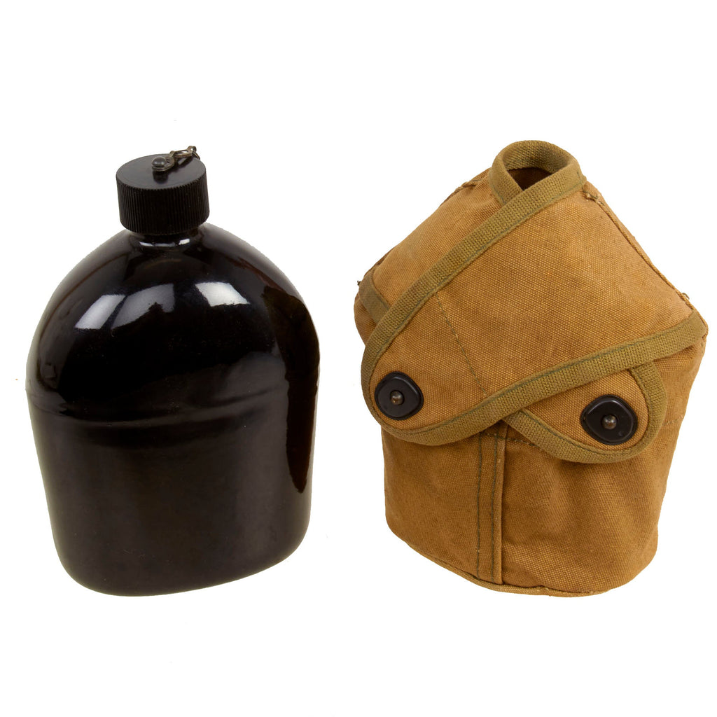 Original U.S. WWII Rare M1942 Black Porcelain Enamel Canteen and Cup in “Funnel” Carrier - dated 1942 Original Items